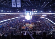 开云体育登录-鹈鹕翻盘马刺，萨博尼斯惊艳世界