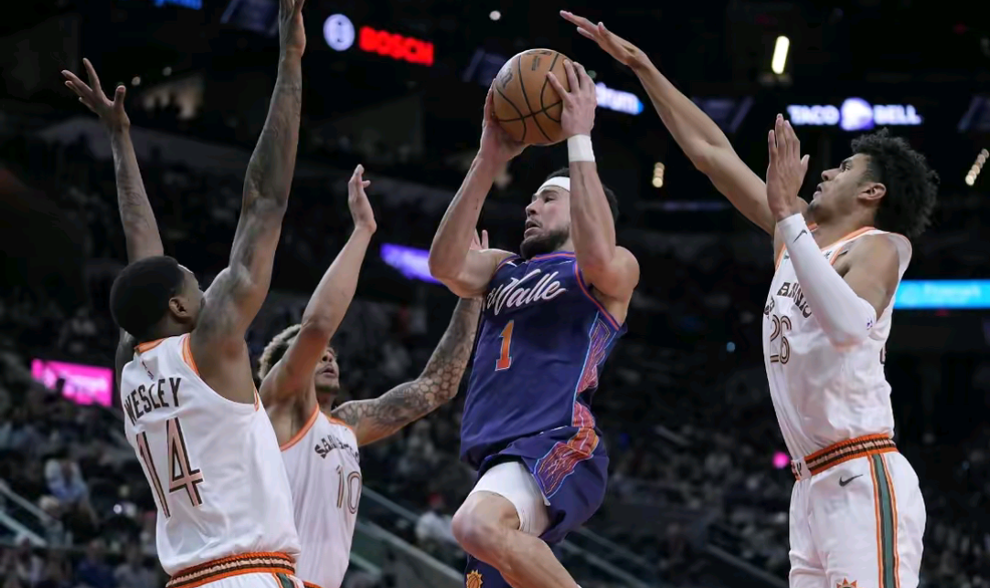 马刺主场击败对手，展现团队实力的简单介绍