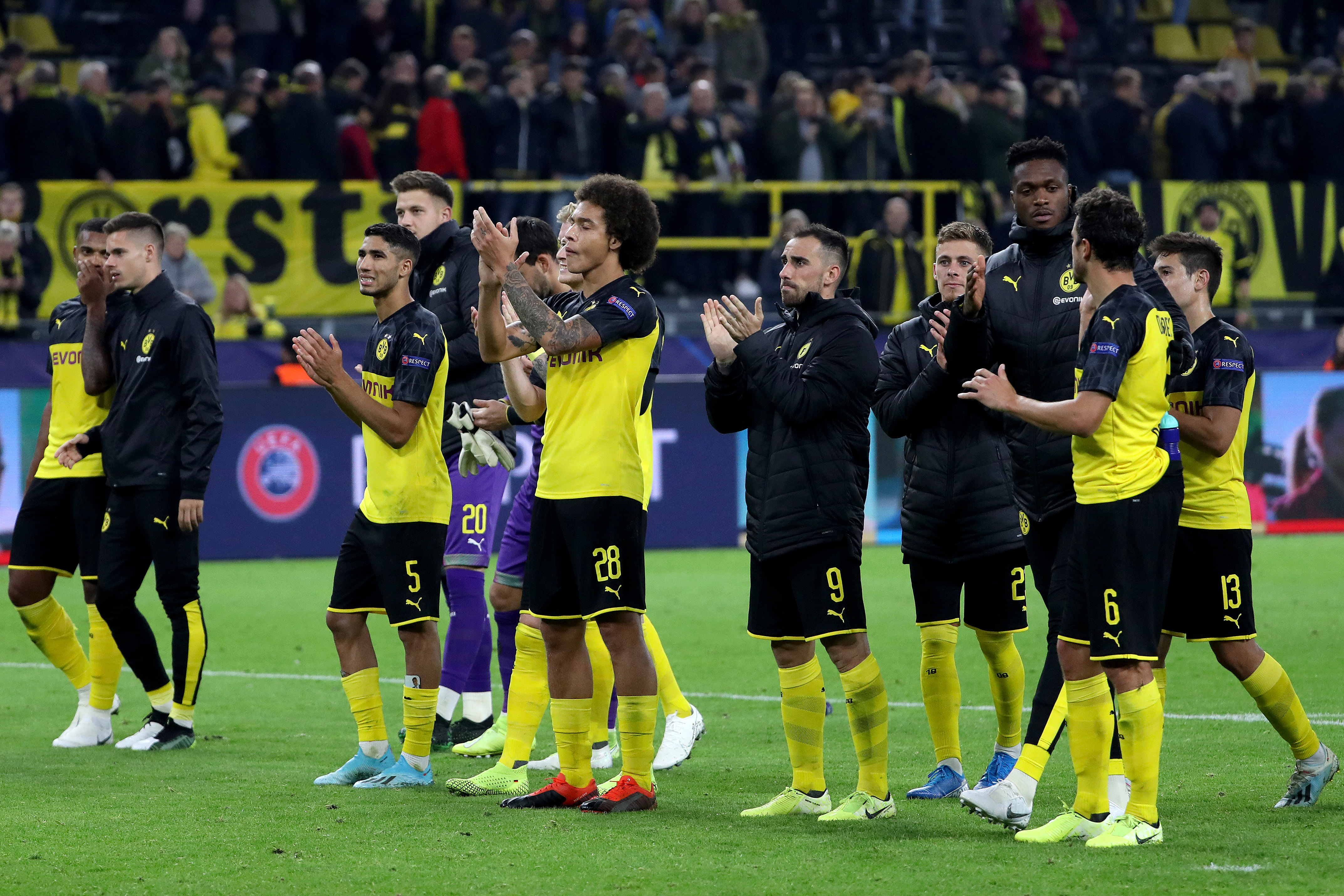 瑞典队意外输球，险些错失欧冠席位的简单介绍