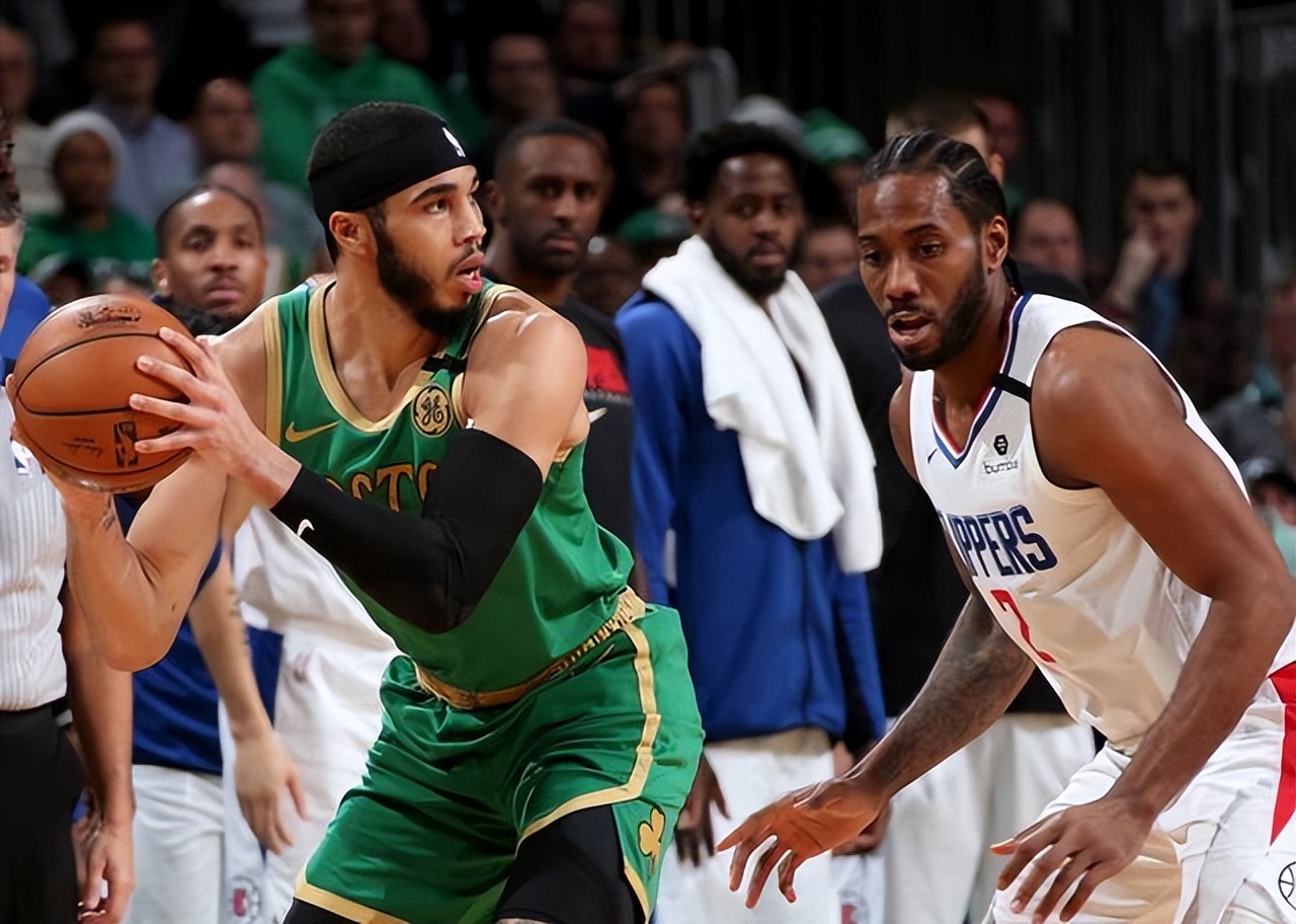 开拓者队员技高一筹，以实力向前进发的简单介绍