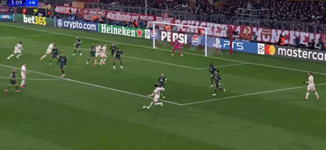 拜仁慕尼黑遭遇逆转,无缘欧冠16强 拜仁慕尼黑遭遇逆转,无缘欧冠16强