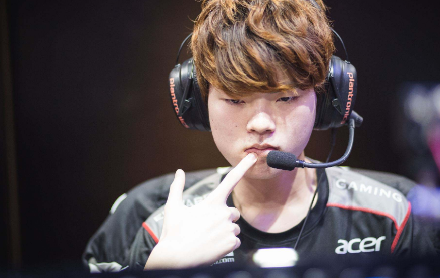 100T碾压TL，Deft完成史诗逆转成都决赛之夜2:0（上海）