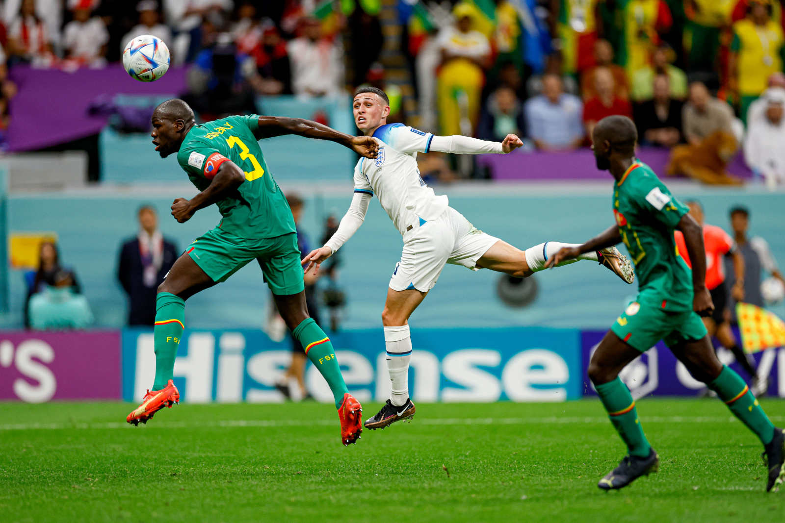 阿尔及利亚队击败对手，晋级欧洲杯八强