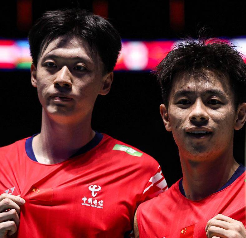 泰国羽毛球队险胜马来西亚羽毛球队，谌龙制霸全场的简单介绍