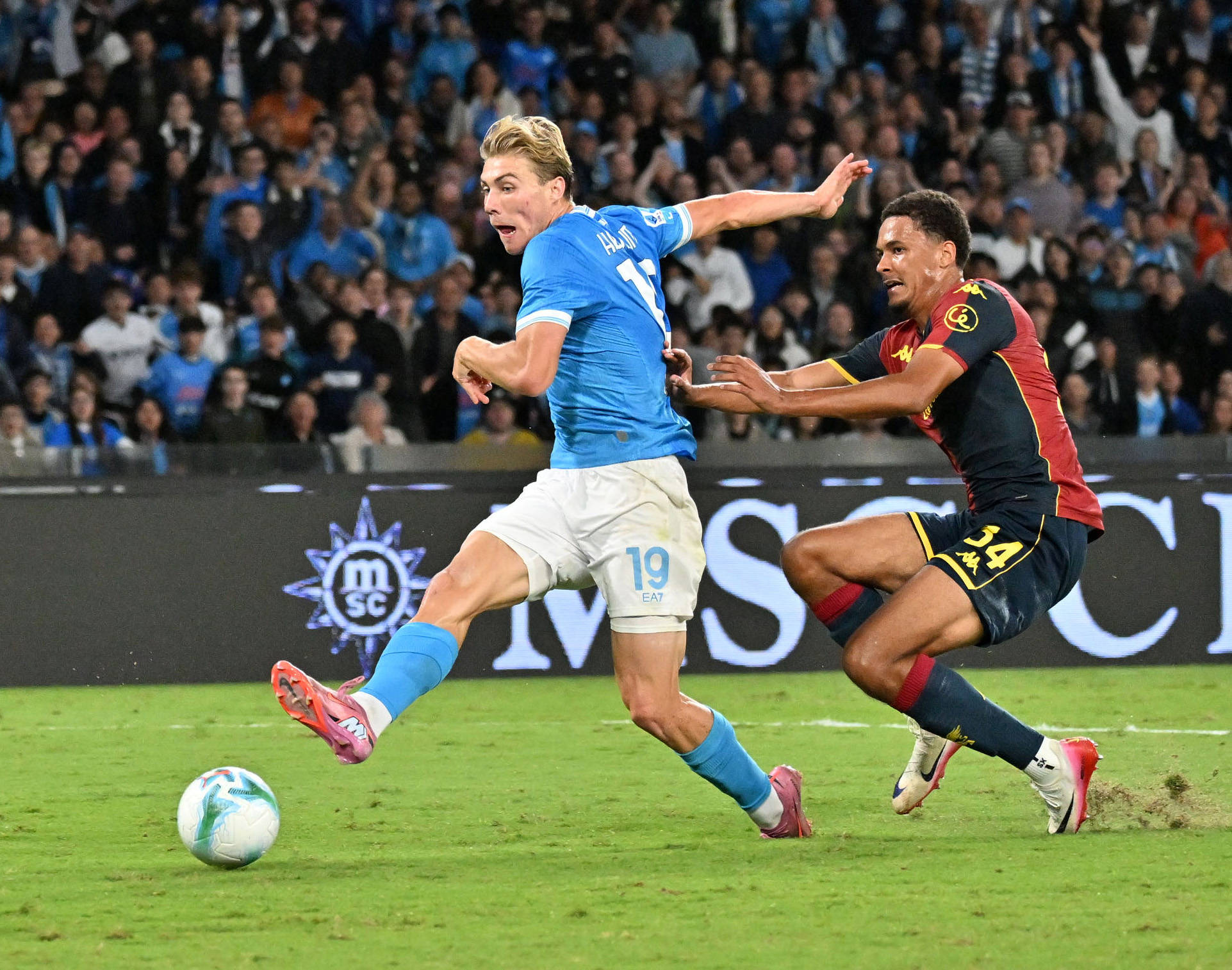 包含那不勒斯逆转国际米兰，莫德里奇制霸全场的词条